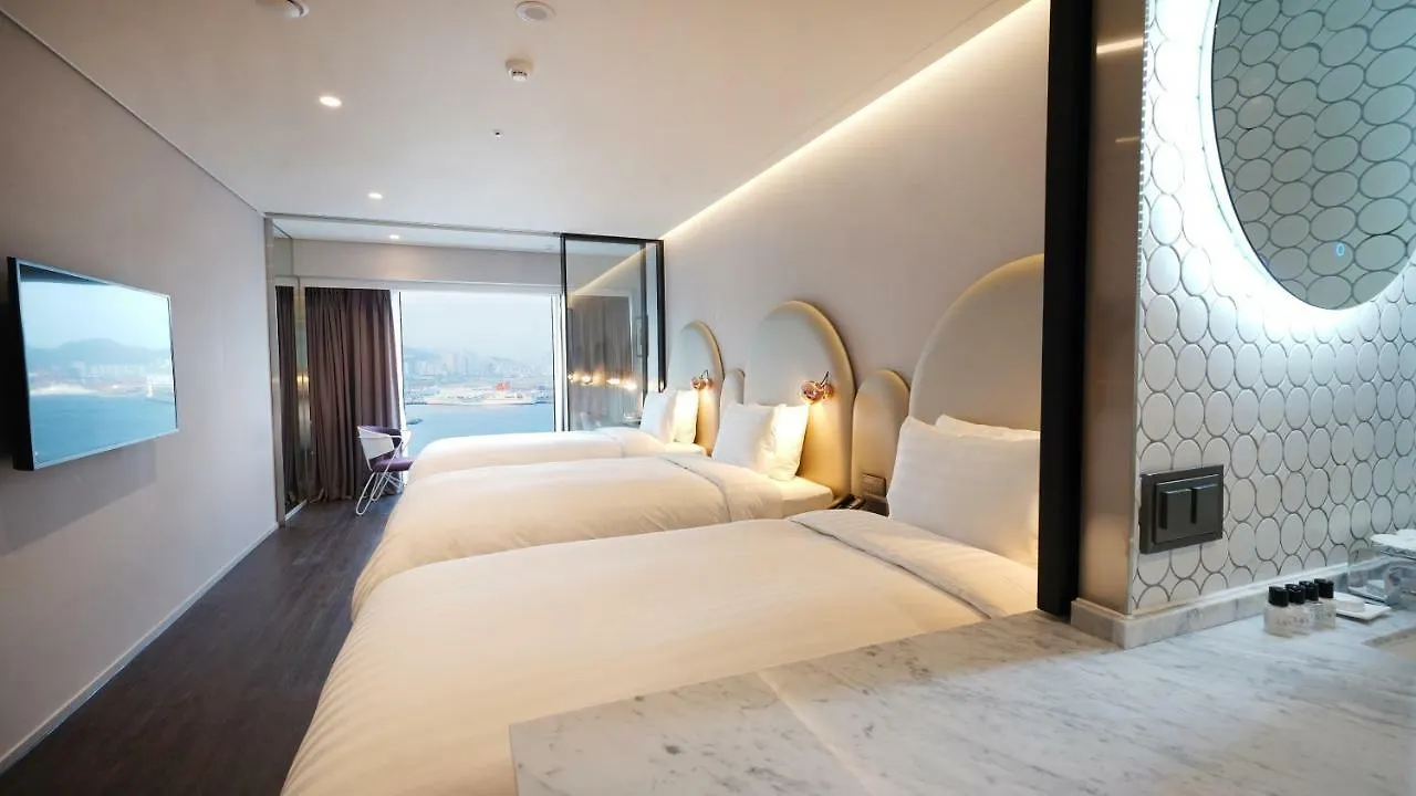 Lavalse Hotel Пусан Южная Корея