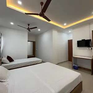  Hotel The Grand India