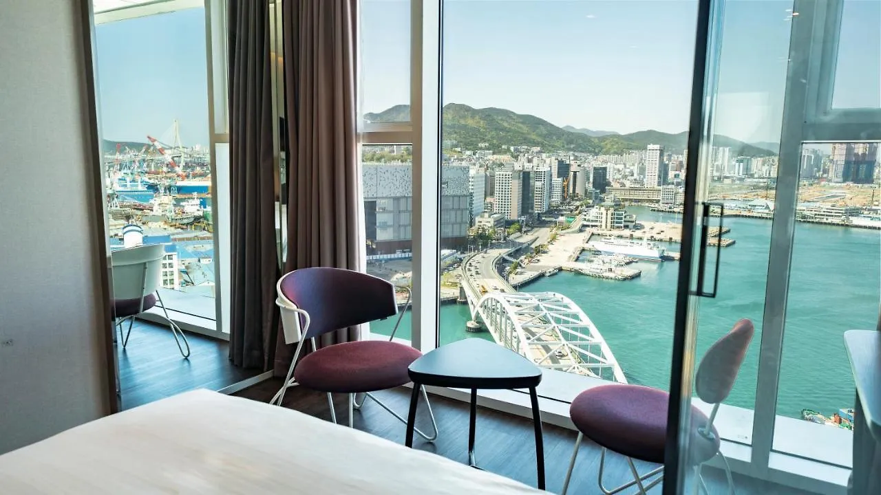 Lavalse Hotel Busan South Korea